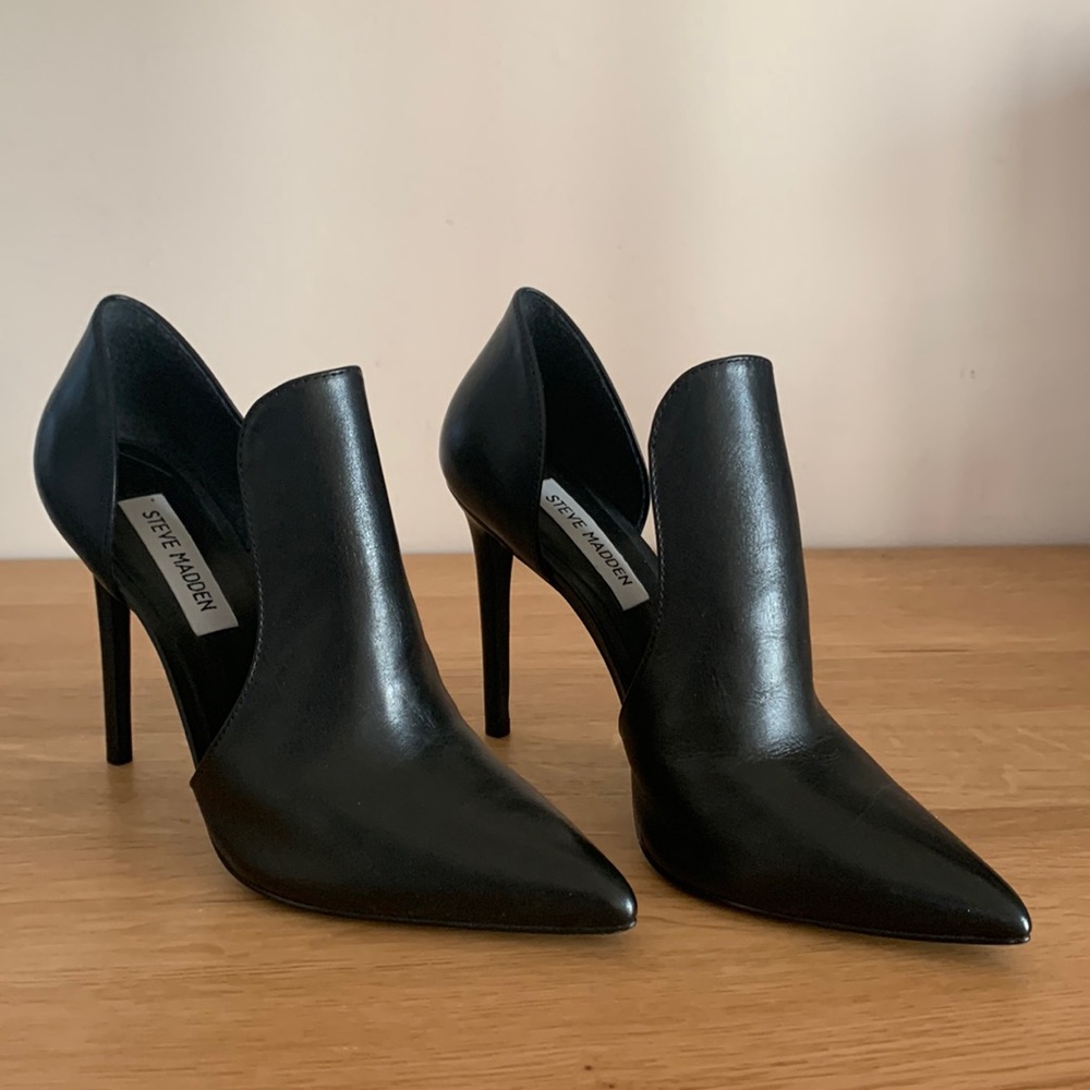Steve Madden classy high heels, color black, size 7M